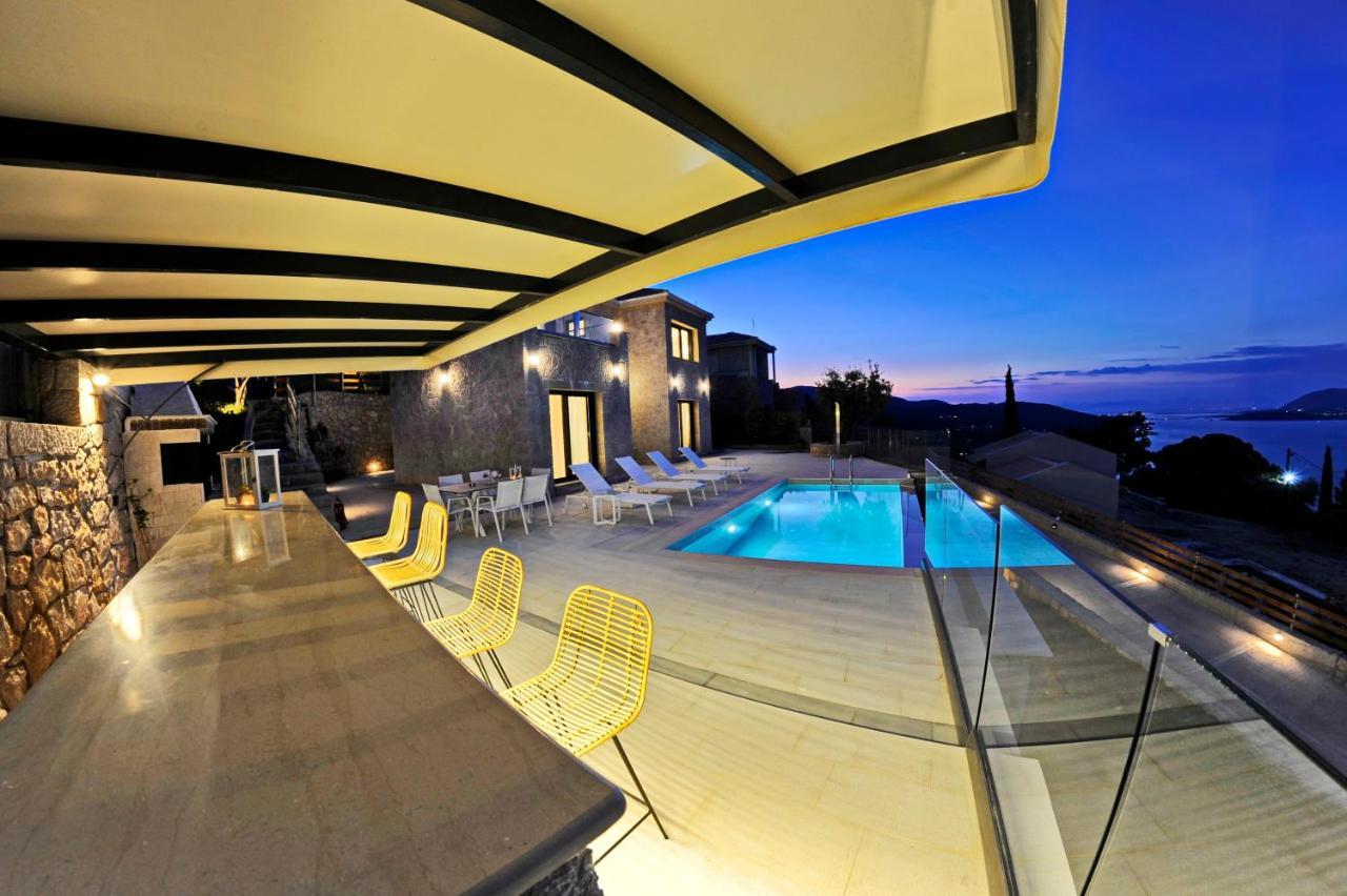 Ionian Stone Luxury Villa 니키아나 외부 사진