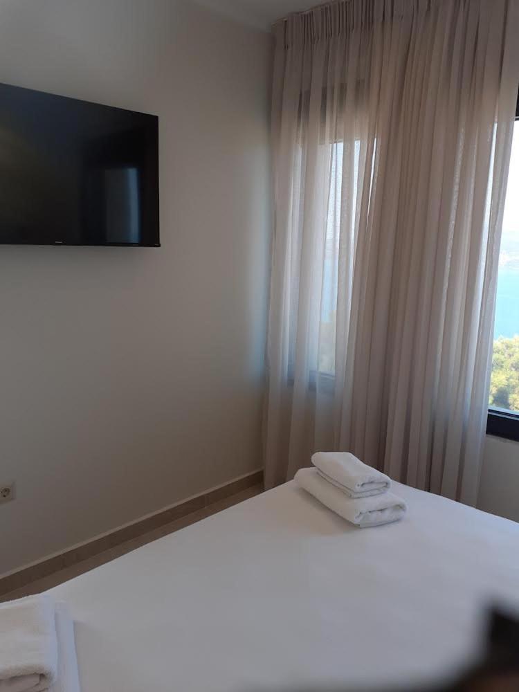Ionian Stone Luxury Villa 니키아나 외부 사진